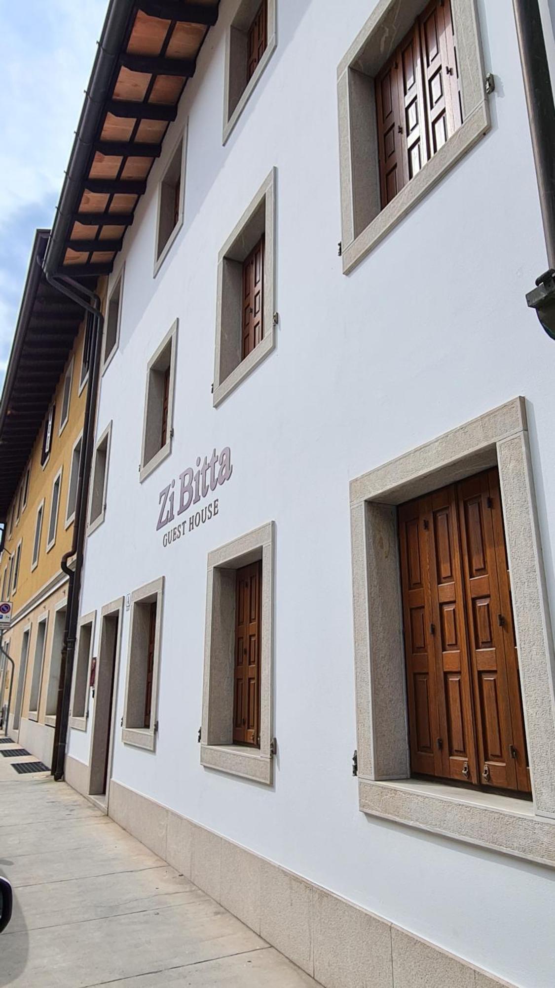 Zi Bitta - Guest House Palmanova Exteriör bild